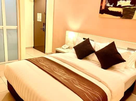 Kluang Riverview Hotel Eksteriør bilde